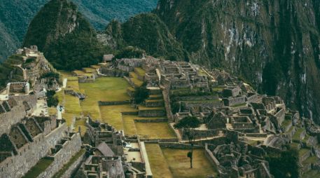 La razón por la Machu Picchu se hunde es por su explotación turística, así como fallas geológicas. Unsplash.