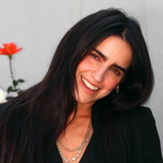 Bárbara de Regil critica que Luis Miguel no hablara en su concierto