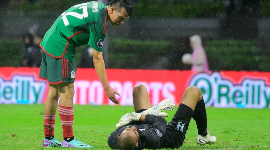 El juego entre la Selección Mexicana de futbol y su similar de Honduras dejó varias críticas de comentaristas y periodistas hondureños, quienes señalaron que el tricolor recibió ayuda del cuerpo arbitral. IMAGO7