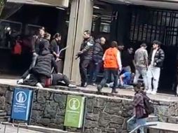Estudiantes de la UNAM son agredidos en las instalaciones. ESPECIAL/ CAPTURA