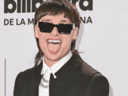 En el videoclip se puede observar un inmueble llenó de seguridad, con un jardín grande lleno de palmeras y plantas, así como rincones con acabados lujosos. AP.