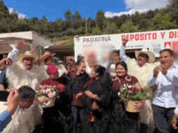 Claudia Sheinabum recibió el bastón de mando por parte de Ejército Zapatista de Liberación Nacional (EZLN). ESPECIAL/ 
