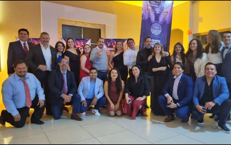 La fiesta fue organizada por BNI Jalisco, una empresa de mercadotecnia de referencias para ayudar a crecer a empresarios de cualquier tamaño. ESPECIAL