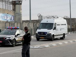 Israel y Hamás liberan a más rehenes y presos