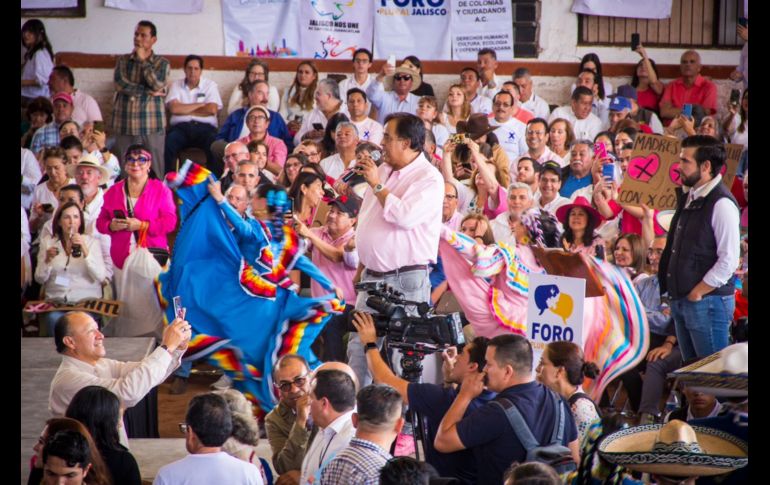 El evento fue convocado por Confío en México y Foro Plural Jalisco. EL INFORMADOR/ H. Figueroa.