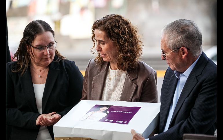 Hoy, a poco más de seis años del feminicidio, el Gobierno de Jalisco rindió disculpas públicas por el caso, en voz del secretario de gobierno, Enrique Ibarra Pedroza. EL INFORMADOR / H. Figueroa