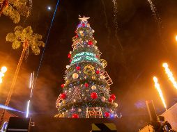 Encendido del árbol de Navidad en Plaza del Sol. GENTE BIEN JALISCO/ Jorge Soltero