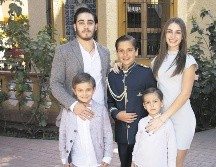 Josué, Mariano, Astrid, Cristian y Matías Alcalá Bautista. GENTE BIEN/ SANTIAGO LÓPEZ CUEVAS