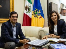 Raúl Uranga Lamadrid y Verónica Delgadillo en mesa de diálogo. ESPECIAL