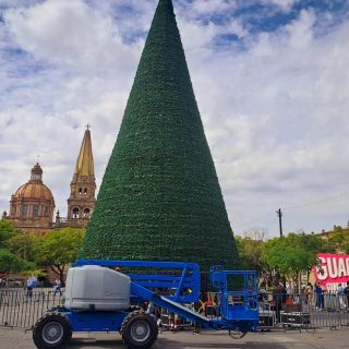 Ya comienza a llegar la Navidad al Centro de Guadalajara; así se ve (FOTOS)
