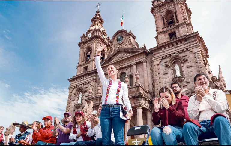 Claudia Sheinbaum visitó Ocotlán, donde presumió los logros del Gobierno de AMLO a cinco años de su administración. EL INFORMADOR/ H. Figueroa