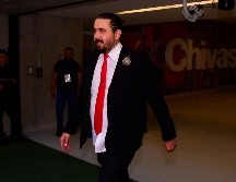 Amaury Vergara, propietario de las Chivas, se retiro del estadio tras la goleada de Pumas. IMAGO7.