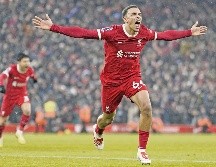 Trent Alexander-Arnold metió el gol del triunfo al minuto 88. EFE