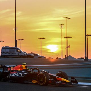 Helmut Marko revela cuál es la mala suerte de Checo Pérez en Red Bull