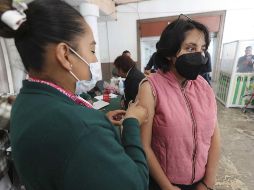 El IMSS e ISSSTE tienen una campaña de vacunación contra el VPH. EL INFORMADOR/ ARCHIVO.