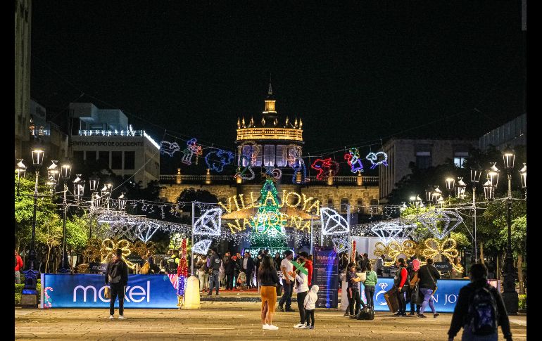 Prevén un incremento en las ventas de hasta un 30 por ciento en Brillante Navidad. ELINFORMADOR/ H. FIGUEROA