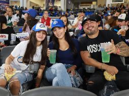 Regina Velázquez, Laura Aguirre y Roberto Velázquez. GENTE BIEN JALISCO/ Tony Martínez