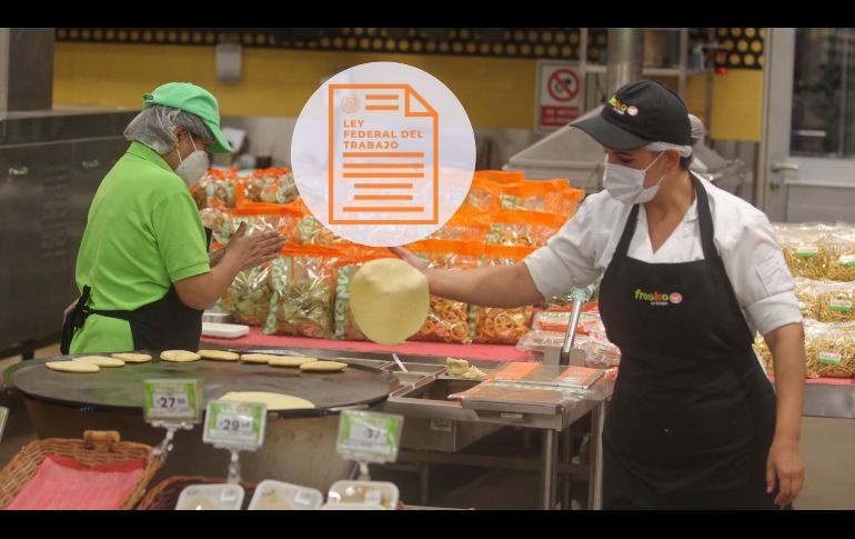 La Ley Silla permitirá a empleados que pasan gran parte de la jornada laboral a pie, tomar descansos. EL INFORMADOR / Archivo