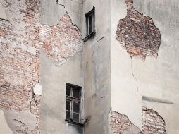 Los daños estructurales pueden ser graves y representar peligro tanto a largo como a corto plazo. Unsplash