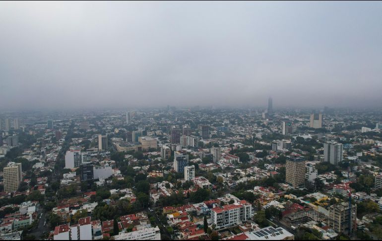 Así se ve la neblina con la que amaneció Guadalajara hoy (FOTOS)