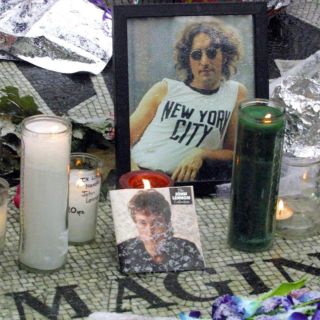 No te pierdas el documental "John Lennon: asesinato sin juicio"