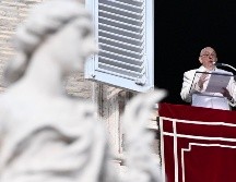 El Pontífice oró a María por 