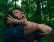 La película lleva al límite a sus personajes, haciéndolos pasar por sufrimientos extraños. ESPECIAL / Netflix