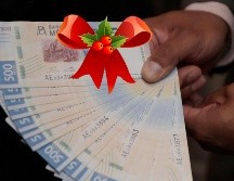 Los trabajadores ya están recibiendo su aguinaldo, por lo cual, muchos de ellos ya están pensando en cómo gastarlo. SUN / ARCHIVO