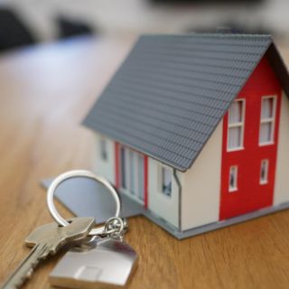 ¿Qué pasa si dejo de pagar mi crédito Infonavit?