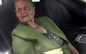 Doña Consuelo se caracterizó por una apertura a mediado, al dar varias entrevistas sobre su hijo y siempre vivió de manera piadosa ya que profesaba la religión cristiana. ESPECIAL/ X.