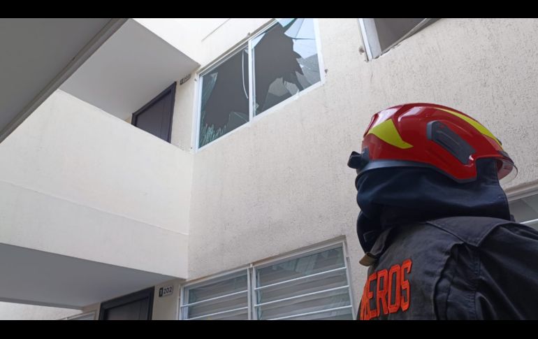 Explosión en departamento de El Fortín deja a mujer lesionada