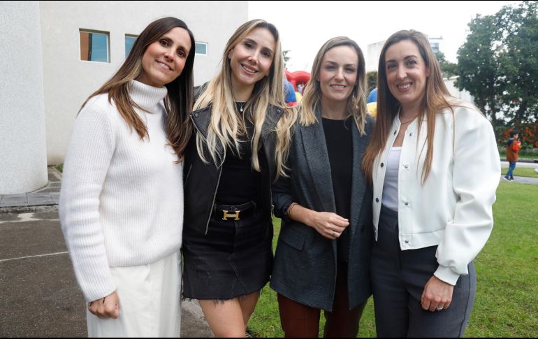 Vicky Amezcua, Mónica Contreras, Daniela y Carmen González. GENTE BIEN JALISCO/ Claudio Jimeno