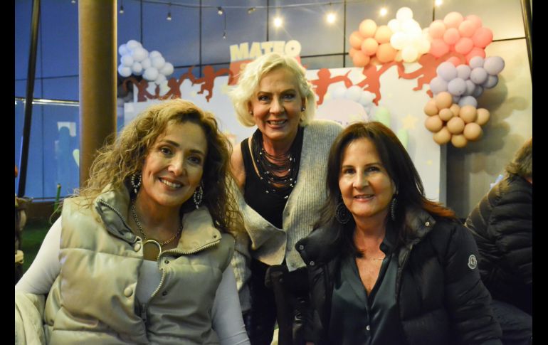 Mónica Castellanos, Mariana Mora y Melín Godínez. GENTE BIEN JALISCO/ Marifer Rached