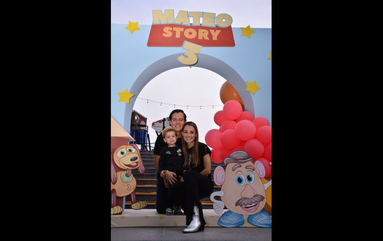 Pablo Mora, Andrea Ortiz y Mateo Mora. GENTE BIEN JALISCO/ Marifer Rached