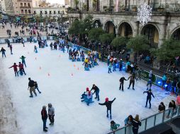 Las fiestas decembrinas son el pretexto perfecto para disfrutar un día en familia y salir a probar actividades nuevas. EL INFORMADOR/ ARCHIVO.