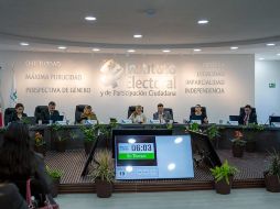 Con esta aprobación, la edad mínima como requisito para postular una candidatura a diputación en la entidad, pasó de 21 a 18 años. ESPECIAL.