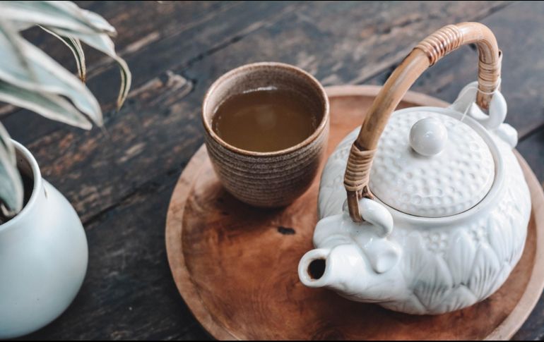 sta planta se puede consumir en cápsulas en polvo, gotas, ensaladas y en una buena infusión. Unsplash.