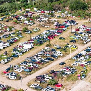 Por deudas y desinformación, abandonan autos en corralones