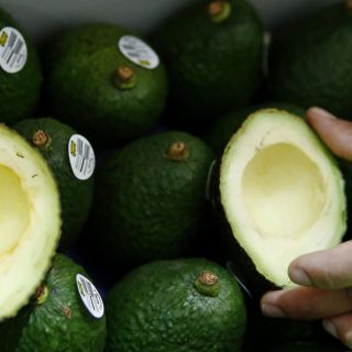 Por estas razones deberías comer aguacate a diario
