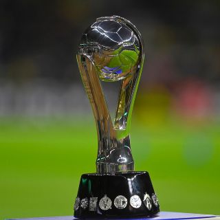 Los equipos súper líderes que consiguieron el campeonato