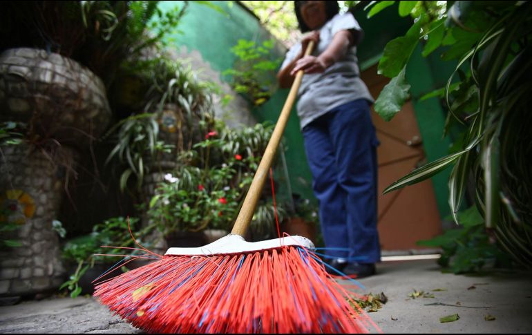 Las trabajadoras del hogar tienen derecho a recibir el aguinaldo. EL INFORMADOR/ ARCHIVO.