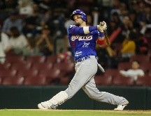 Sebastián Valle pegó jonrón en la cuarta entrada, donde Charros consiguió la ventaja definitiva. CORTESÍA/Charros de Jalisco