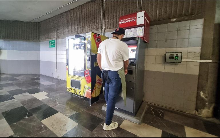 El organismo recomienda no aceptar ayuda de personas extrañas. EL INFORMADOR/ARCHIVO