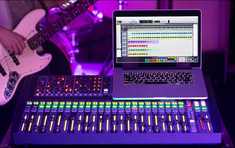 El resultado de la canción creada por la IA dependerá de la instrucción del género o la letra que le pidas. FREEPIK