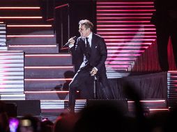 En la compañía Warner Music, que publica sus discos desde hace más de dos décadas, nada avanza.  EL INFORMADOR / ARCHIVO