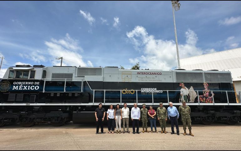 La salida de Coatzacoalcos, Veracruz será a las 7:00 de la mañana y 7:00 de Salina Cruz y tendrá un recorrido de siete horas. X / GOB. DE MÉXICO