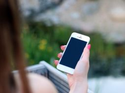 Aunque usamos los smartphones mayormente para acceder a internet, es esencial recordar que su función principal es facilitar la comunicación a través de llamadas. Pixabay / JESHOOTS