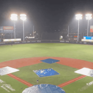 Lluvia retrasa juego entre Charros y Sultanes