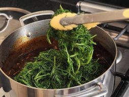 Este 24 y 25 de diciembre, las mesas se llenan de todos colores y texturas que varían según la región, pero que comparten la esencia festiva que une a los seres queridos. ESPECIAL / Servicio de Información Agroalimentaria y Pesquera