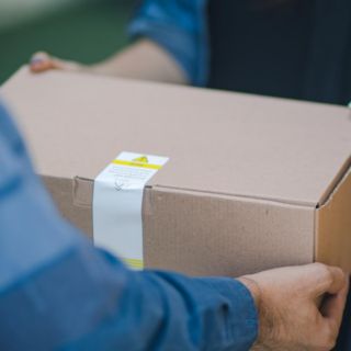 ¿Santa Claus en problemas? Reportan retrasos de entrega en paquetes para Navidad